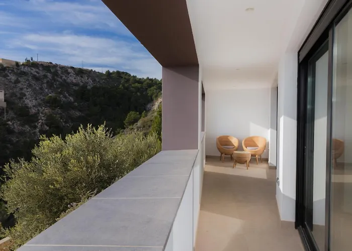 Infinity Luxury By Rock